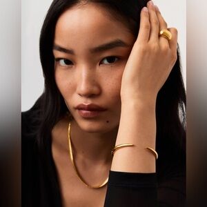 18k Gold Plated Missoma Claw Clove Cuff Bracelet